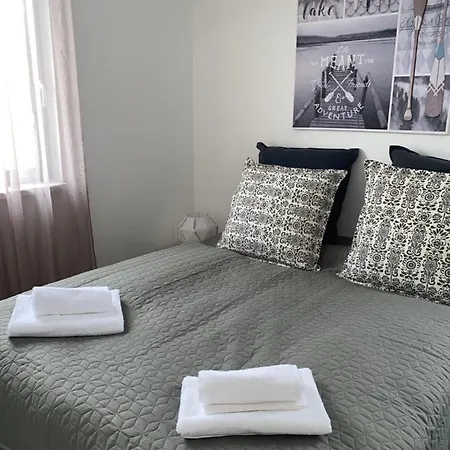 Apartment Sun Fured Apartman Balatonfured